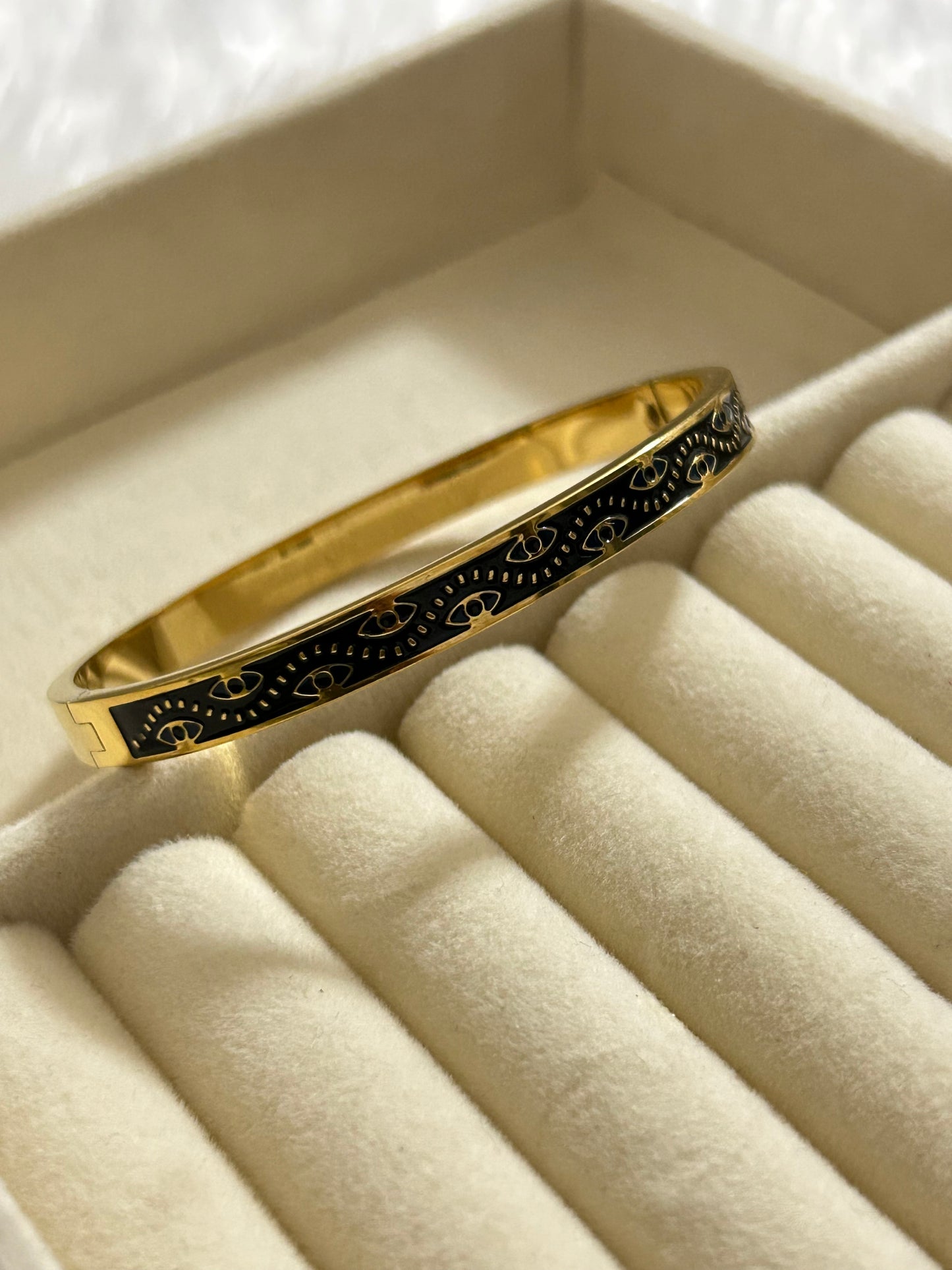 Black Evil Eye Bracelet