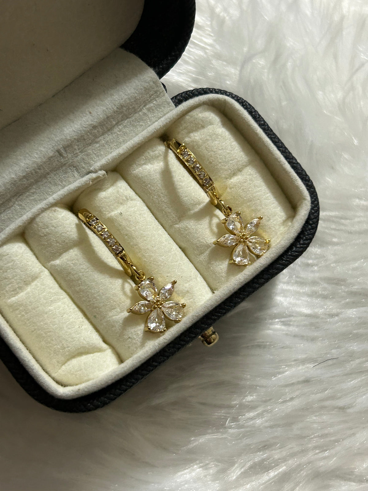 Flower Diamond Huggies