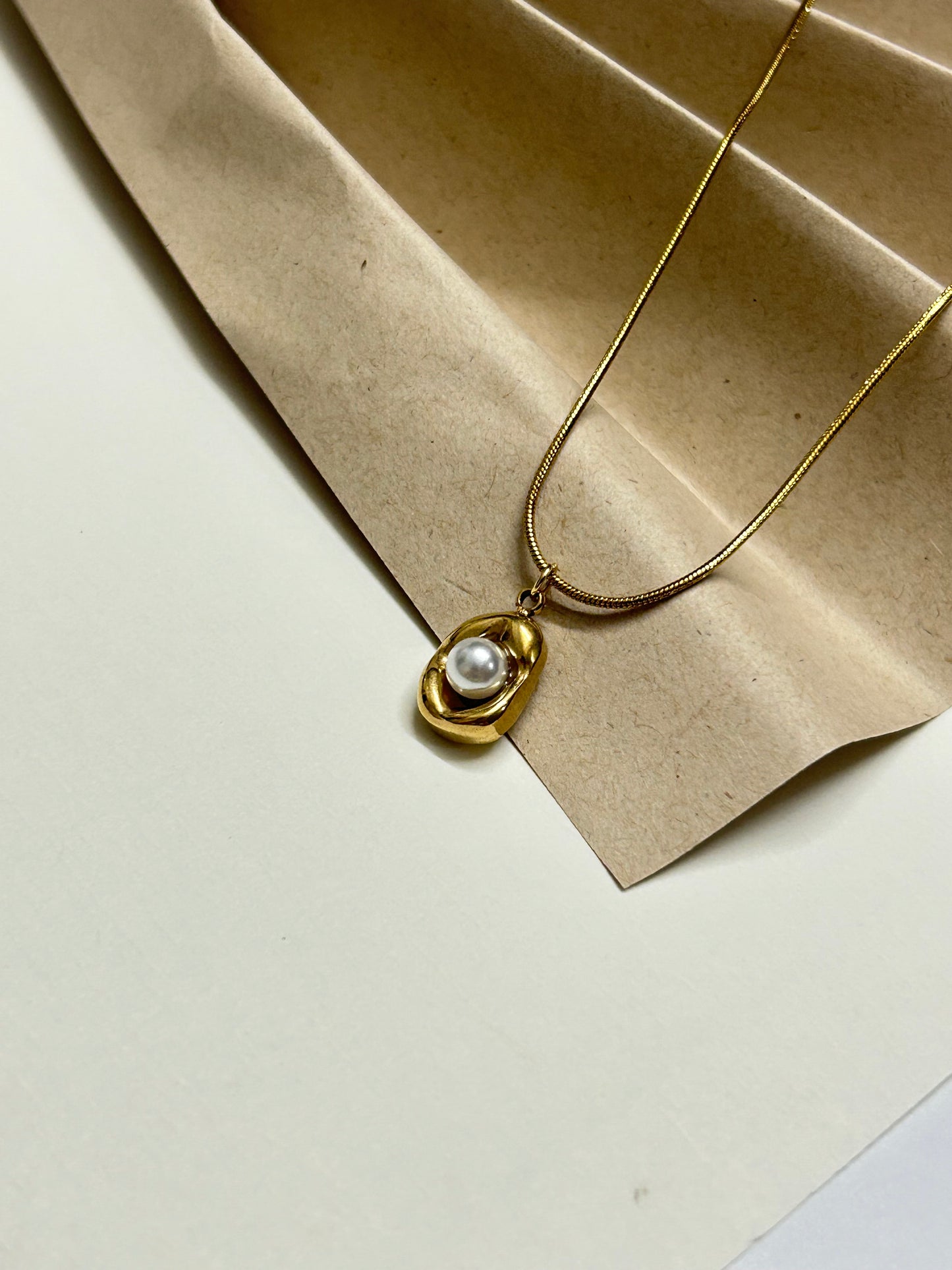 Molten Pearl Necklace