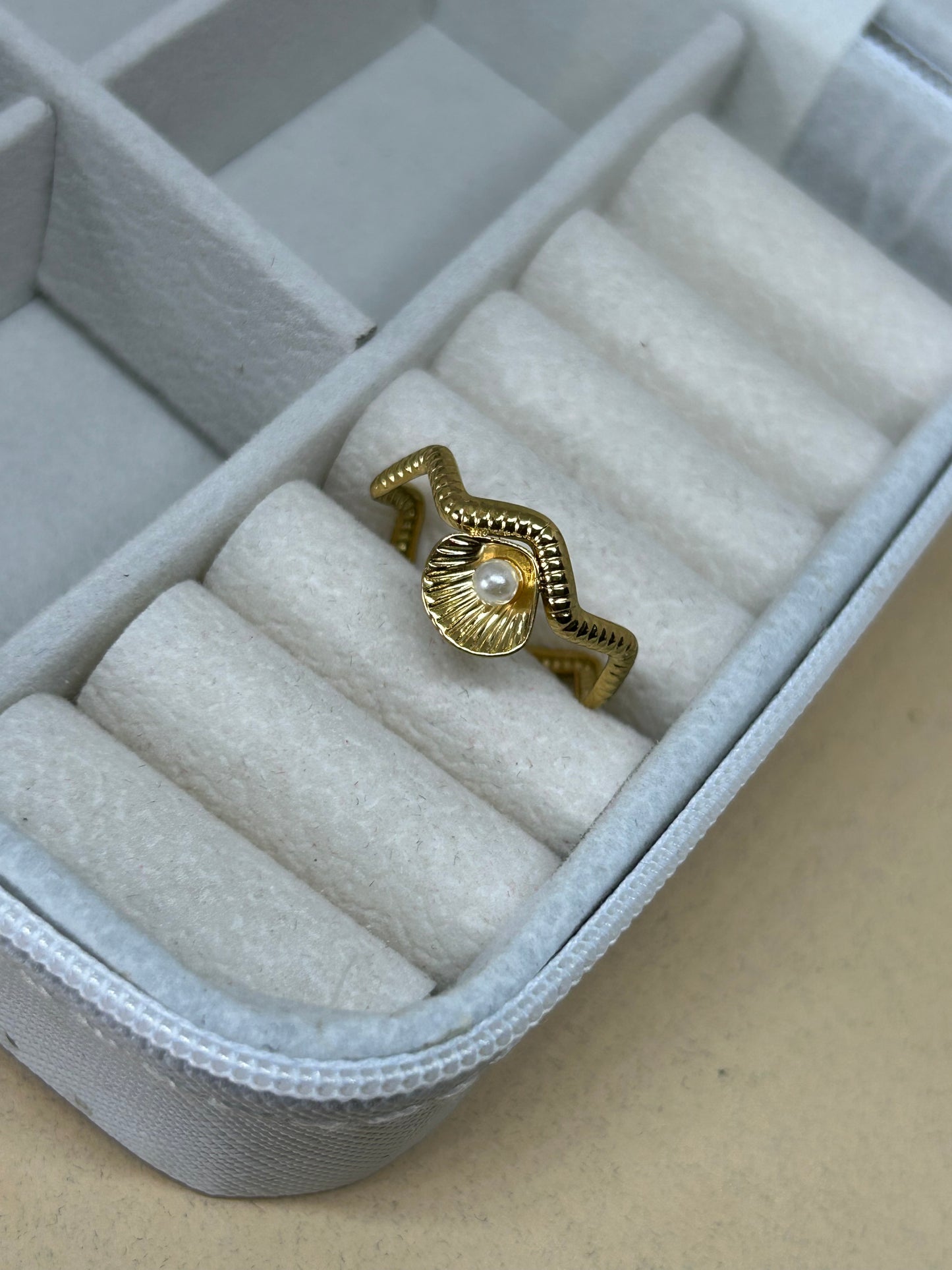 Wavey Shell with Pearl Adjustable Ring