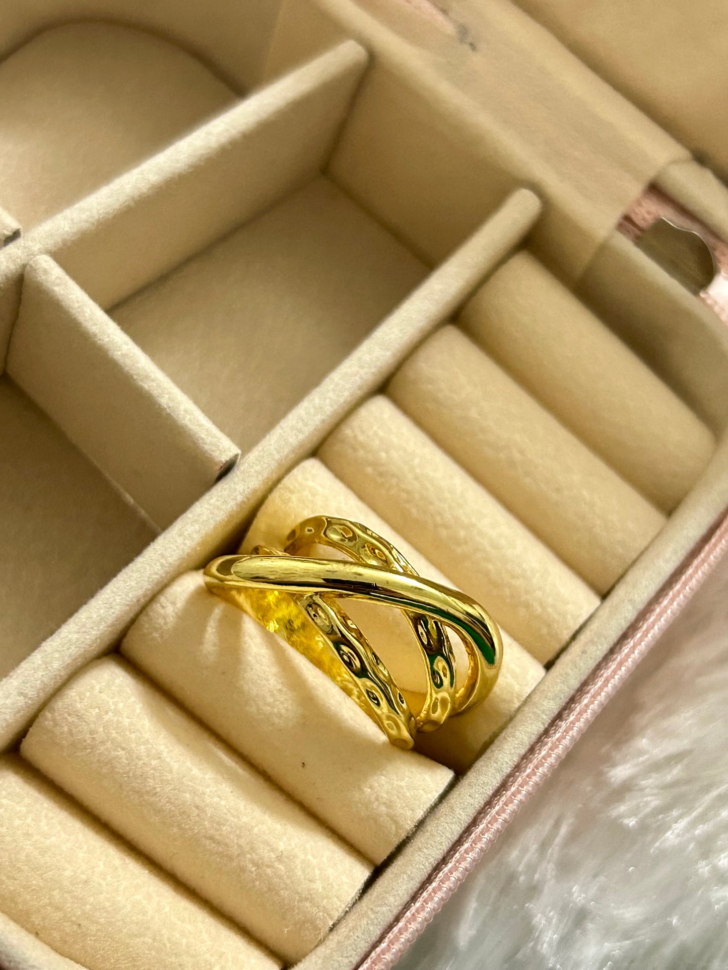Statement Ring