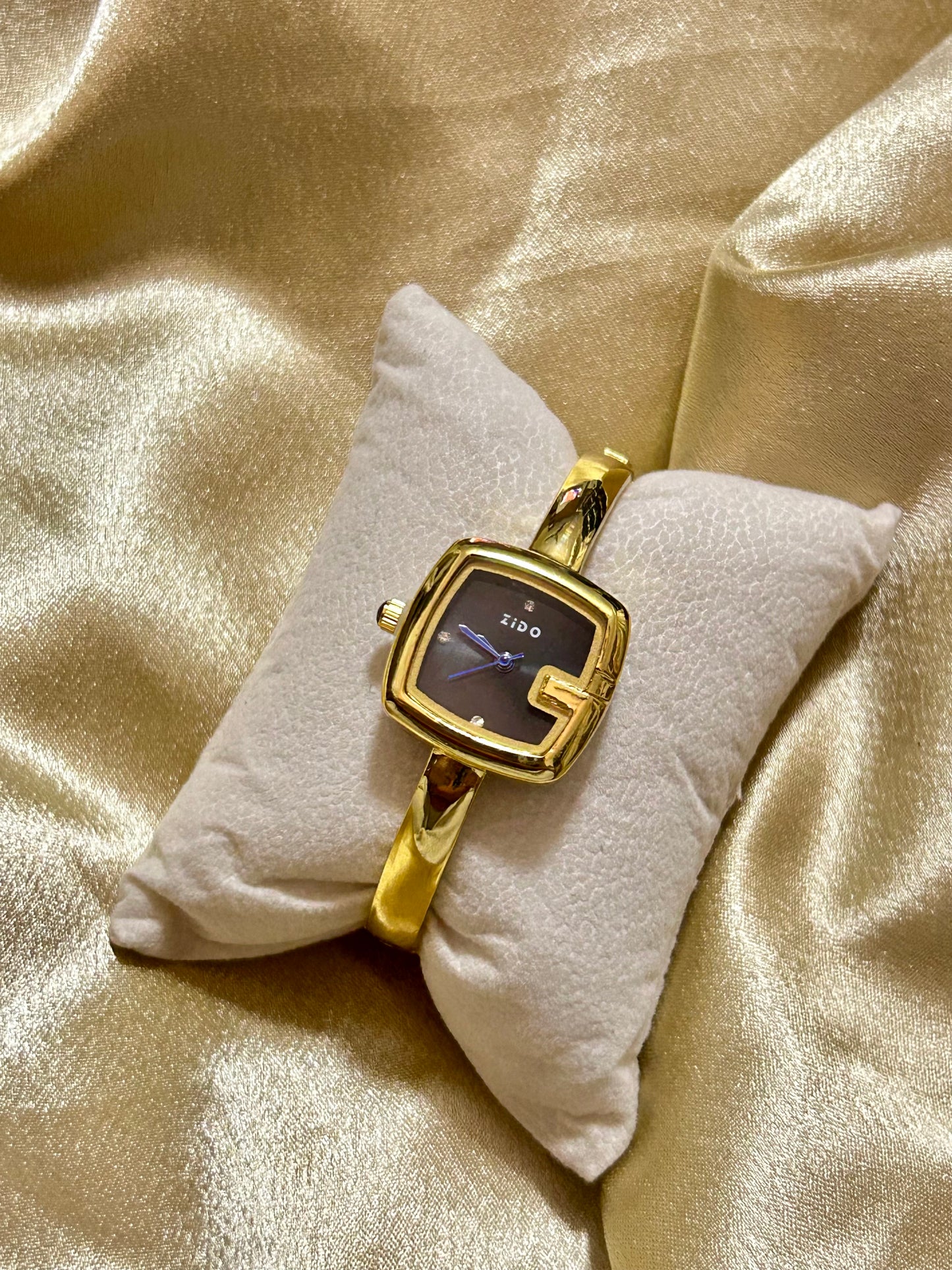 Square Vintage Kada Style Watch(Black Dial)