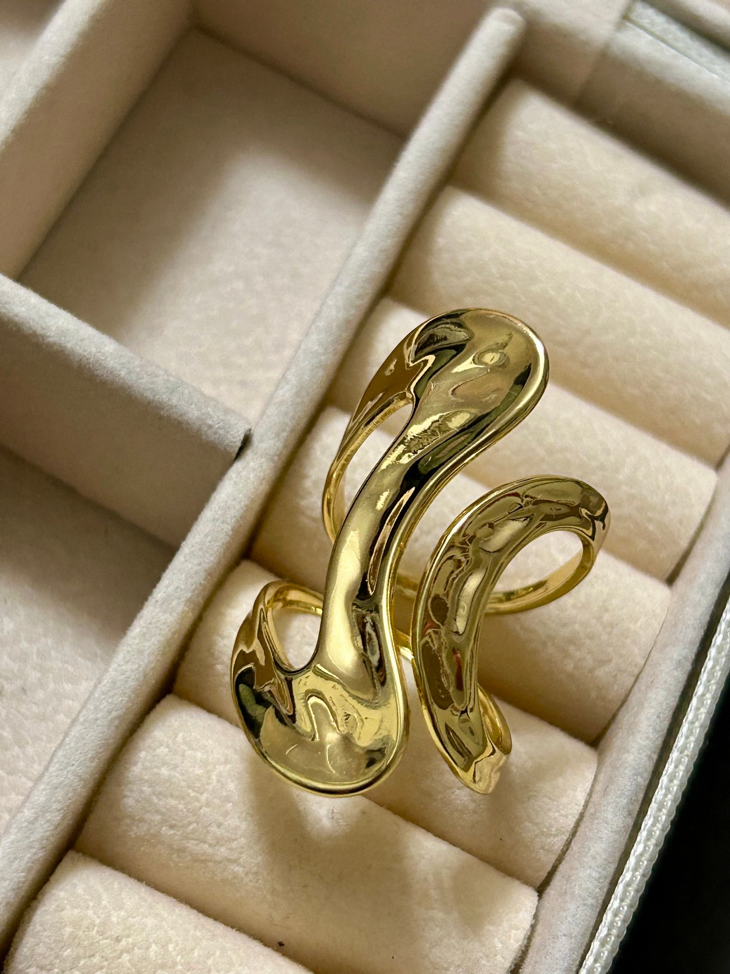 Liquid Luxe Statement Ring