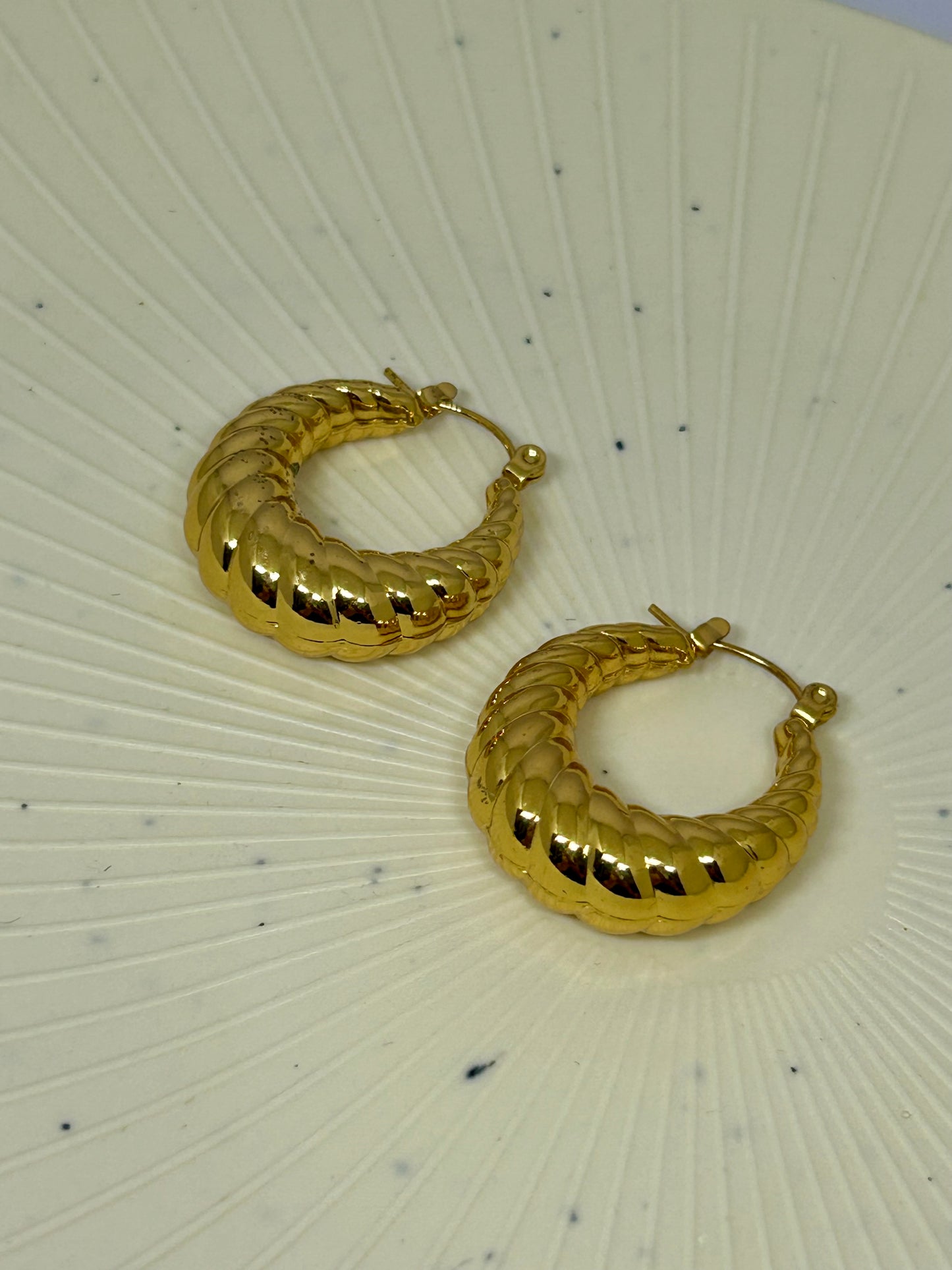 Round Swirl Hoops