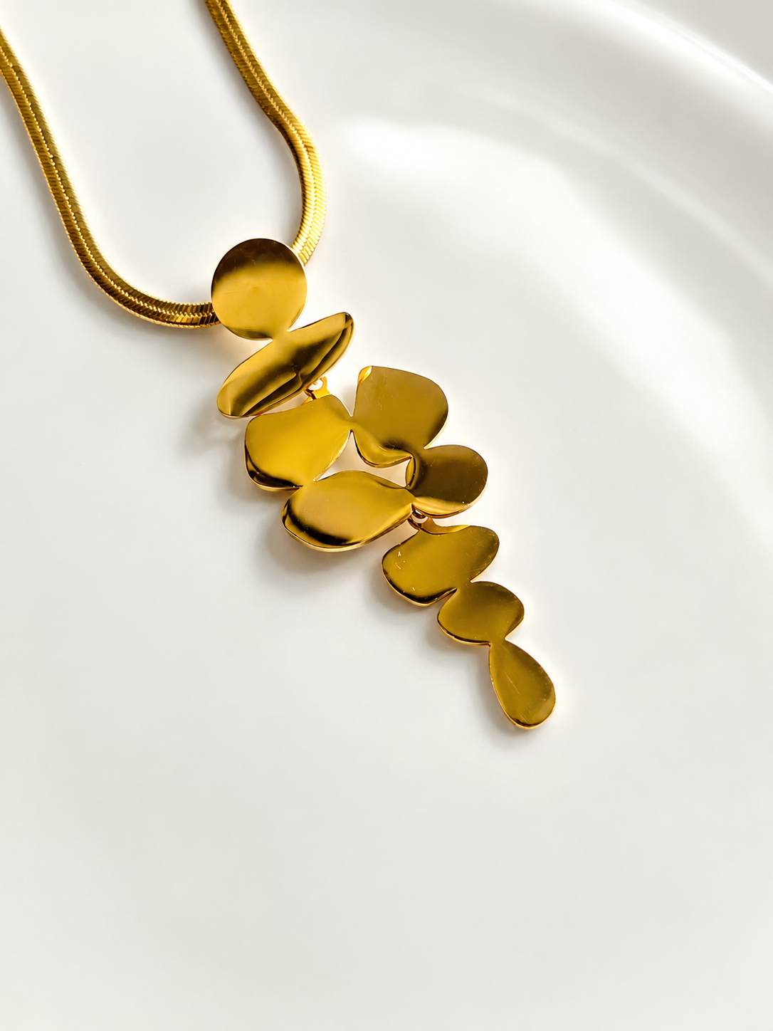 Mariposa Necklace