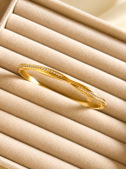 Twisted Diamond Bracelet