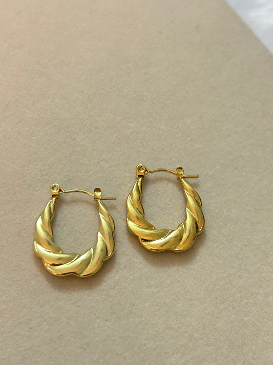 Golden Swirl Hoop