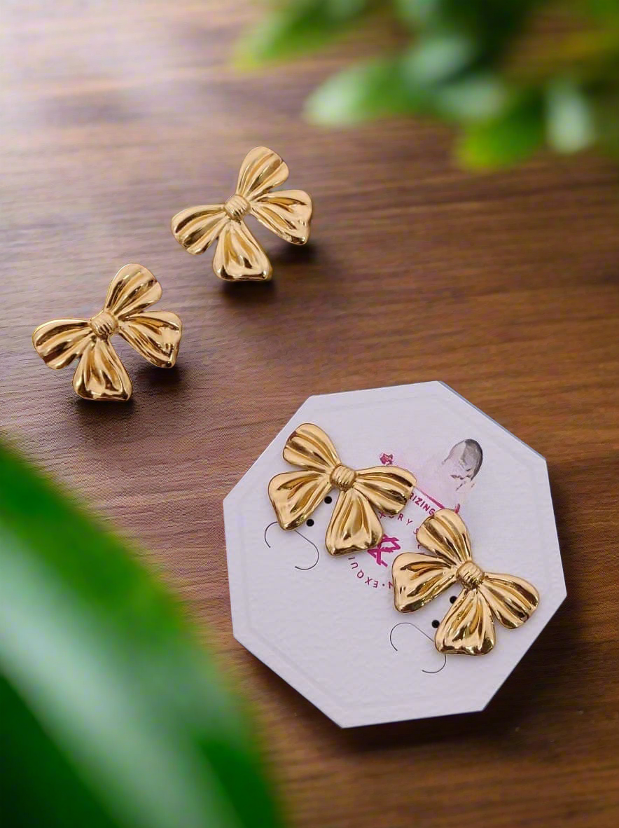 Golden Bow Stud