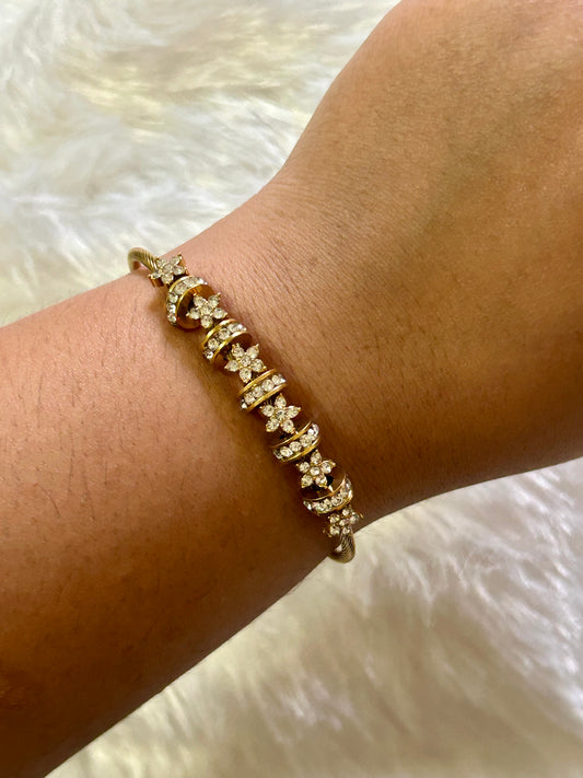 Flowers Diamond Bracelet