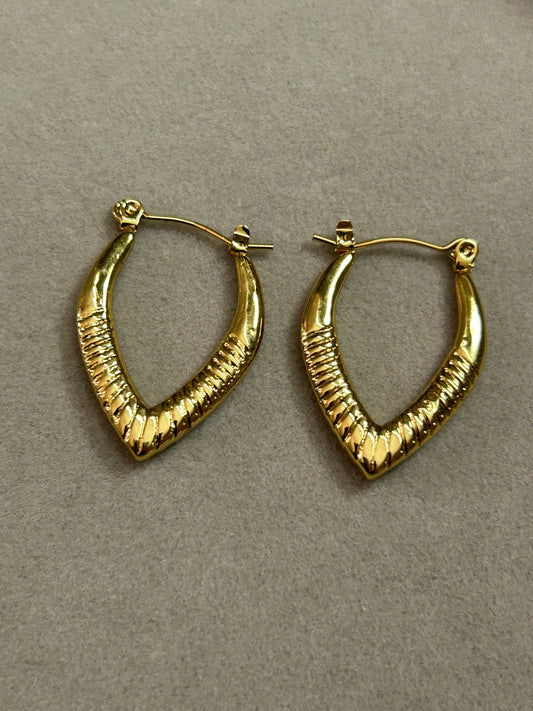 V Shaped Hoops