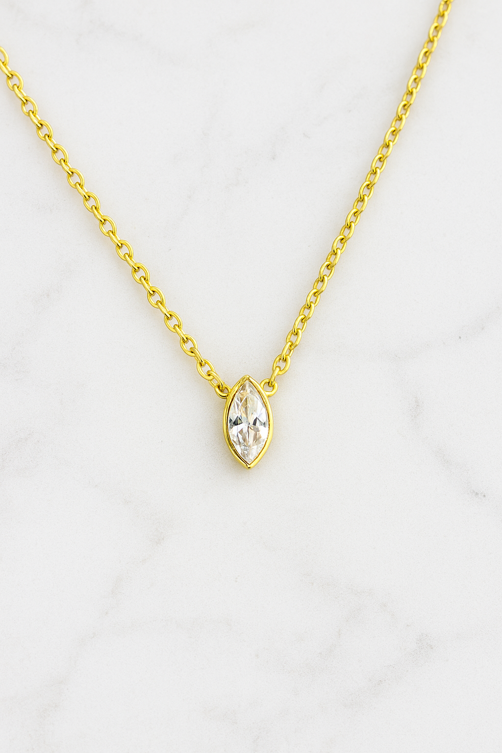 Marquise Glow Minimal Necklace