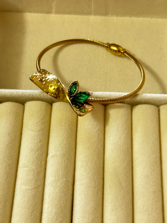 Emerald Luxe Ribbon Bracelet