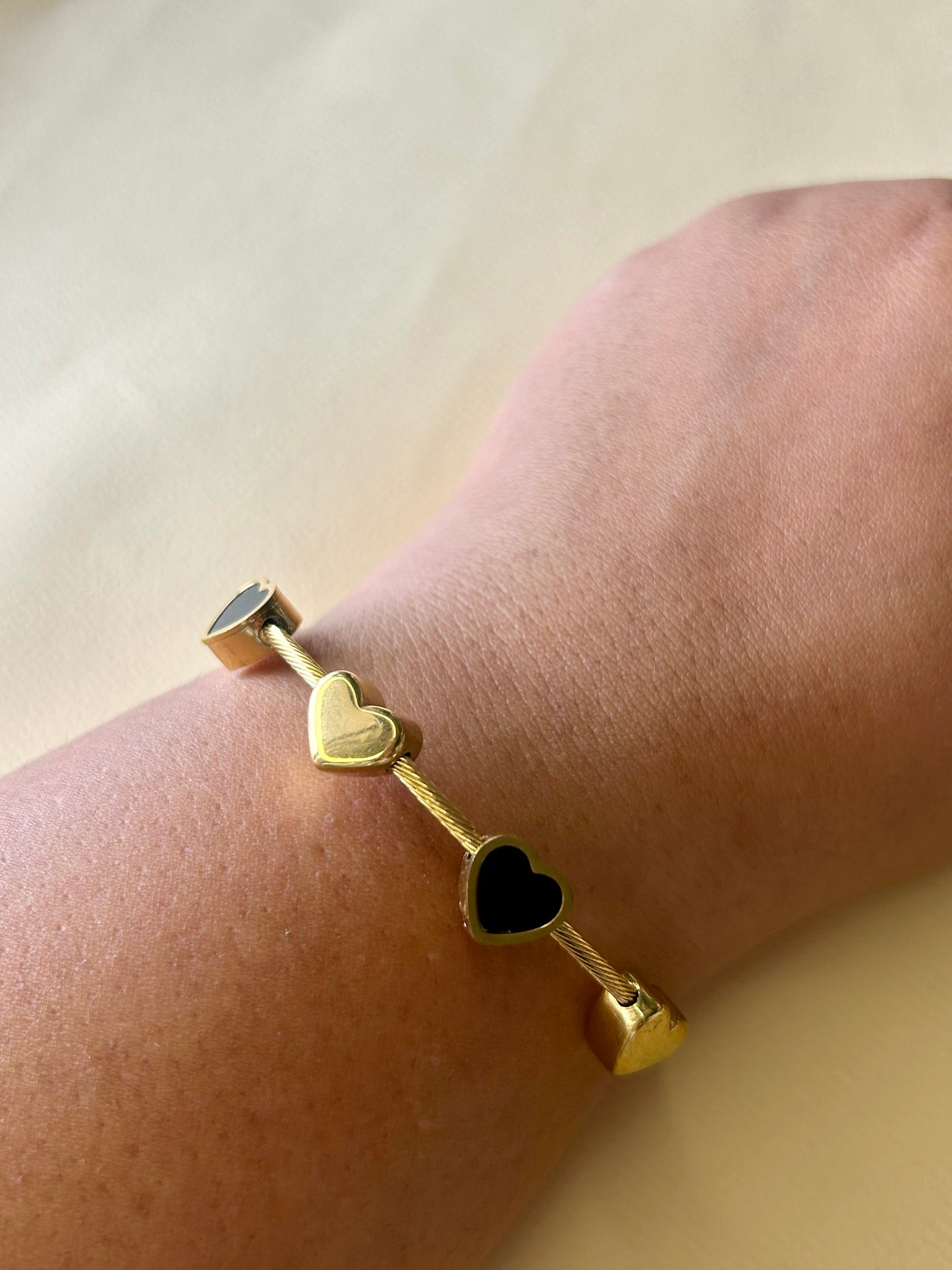 Heartline Classic Bracelet
