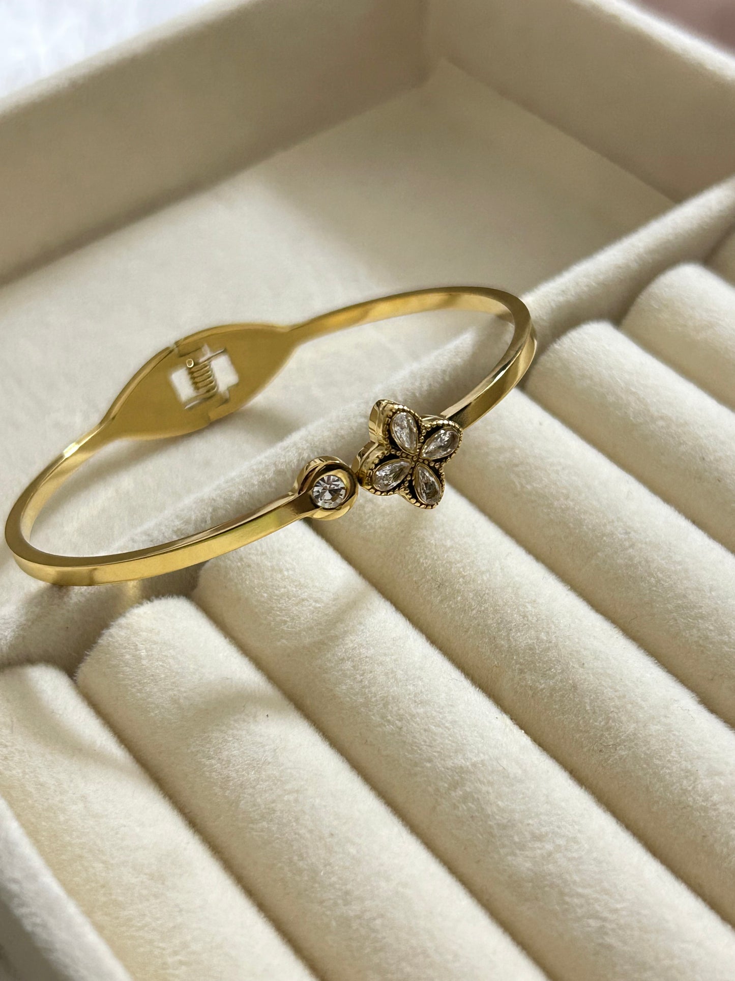 Flower Studded Bracelet