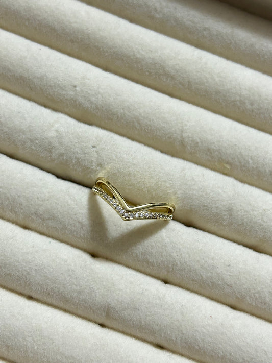 Curved V Shape Ring