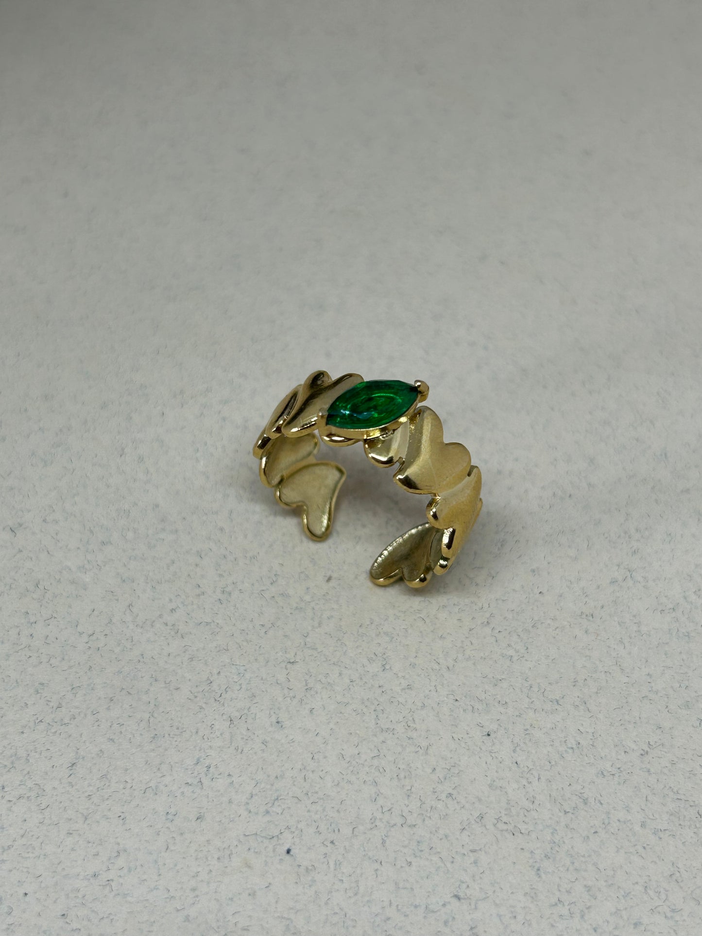 Emerald Heart Band Ring
