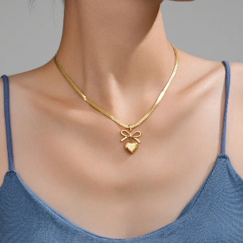 Anti Tarnish Bow Knot Heart Themed Pendant