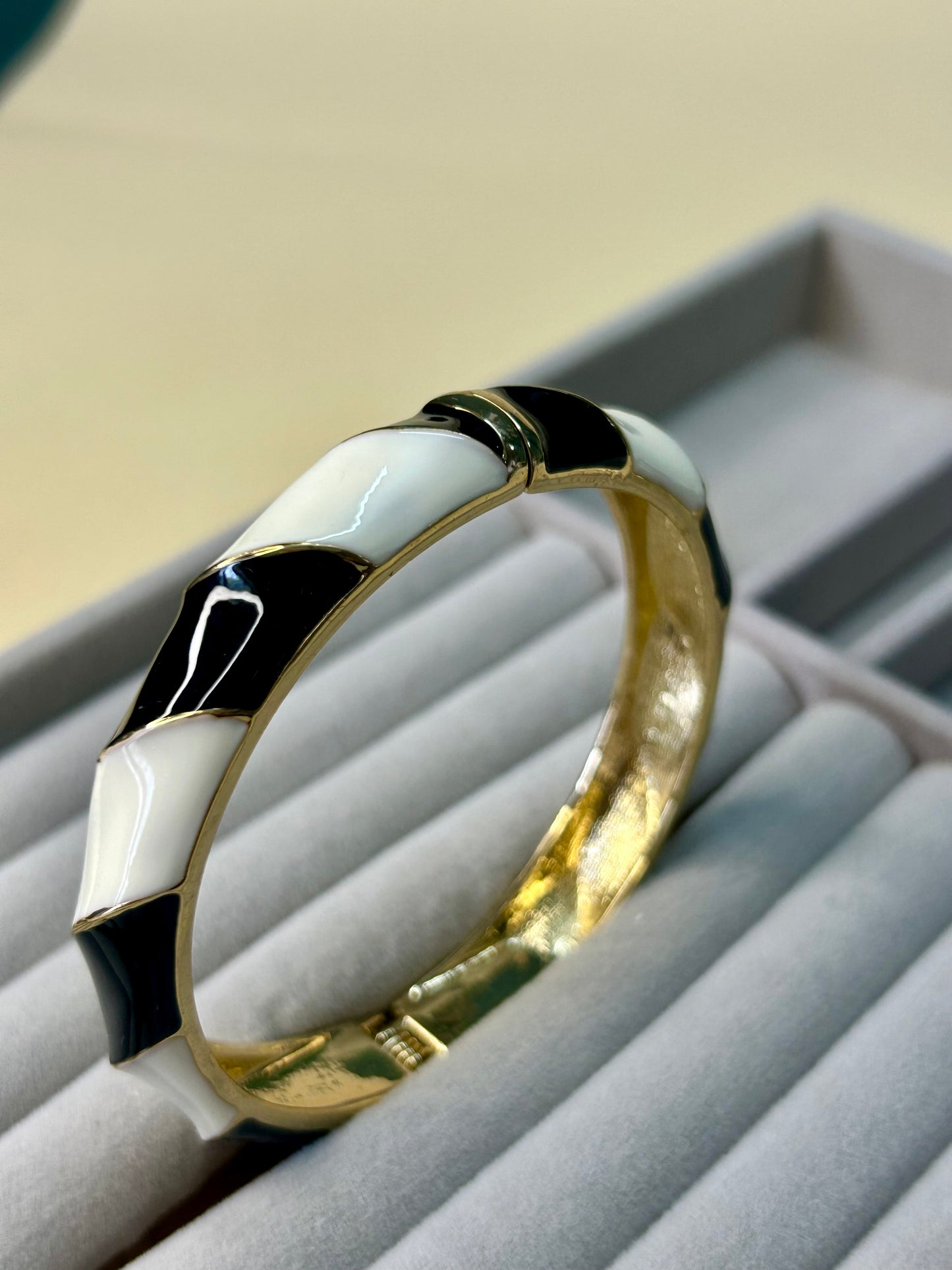 Noir Ivory Enamel Bangle
