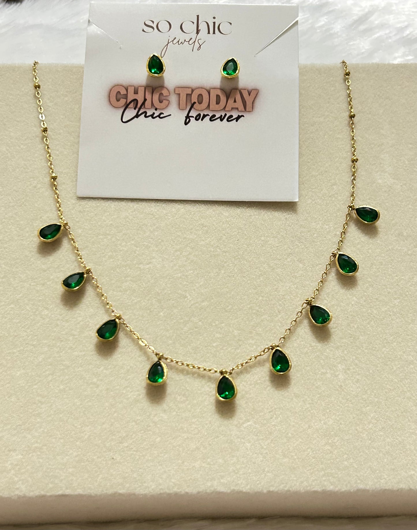Green Raindrop Set