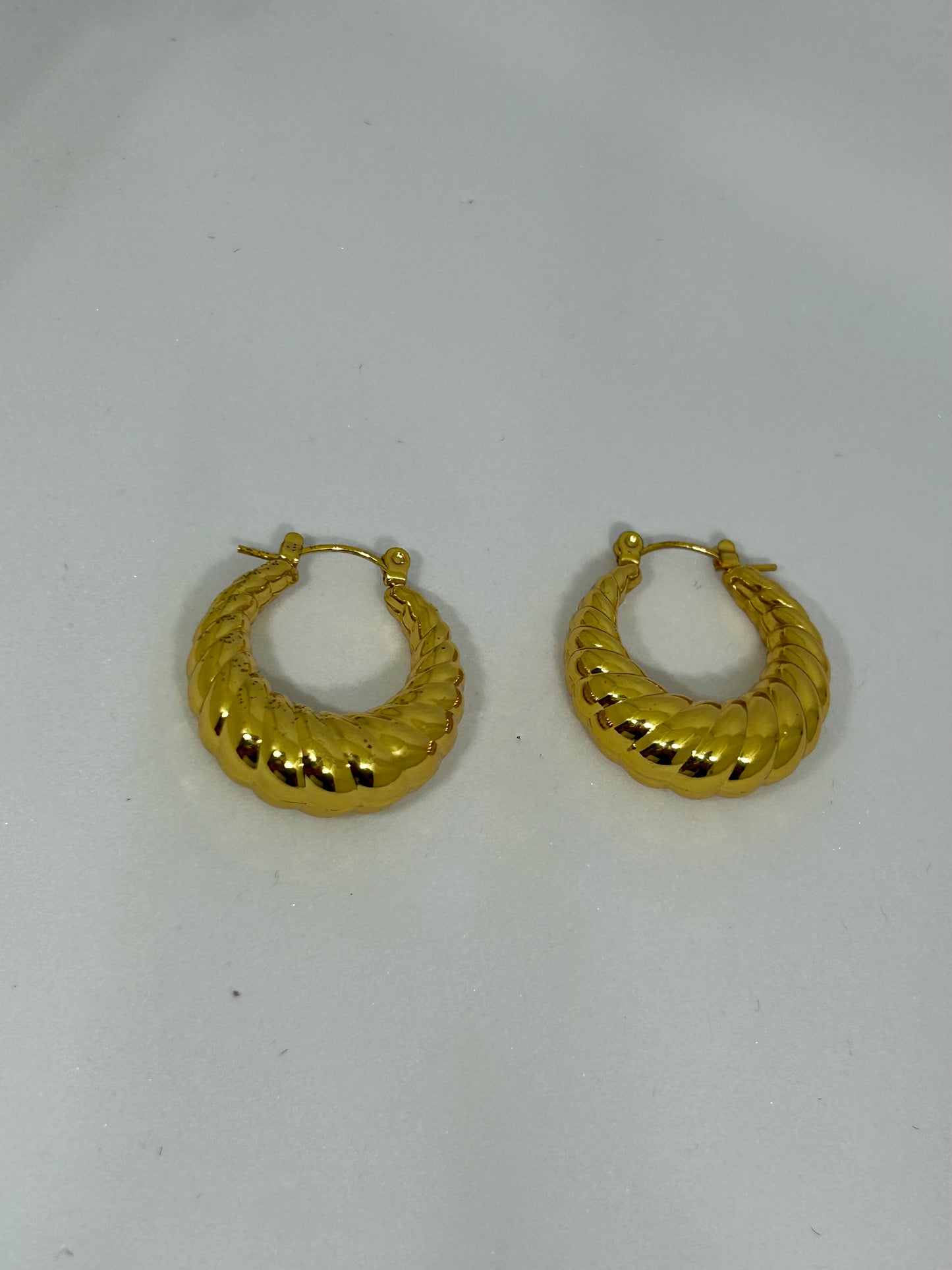 Round Swirl Hoops