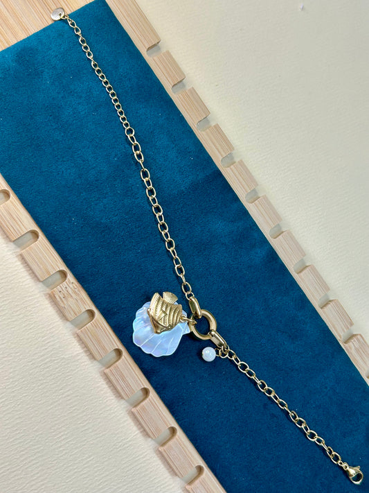 Anti Tarnish Voyage Shell Charm Bracelet