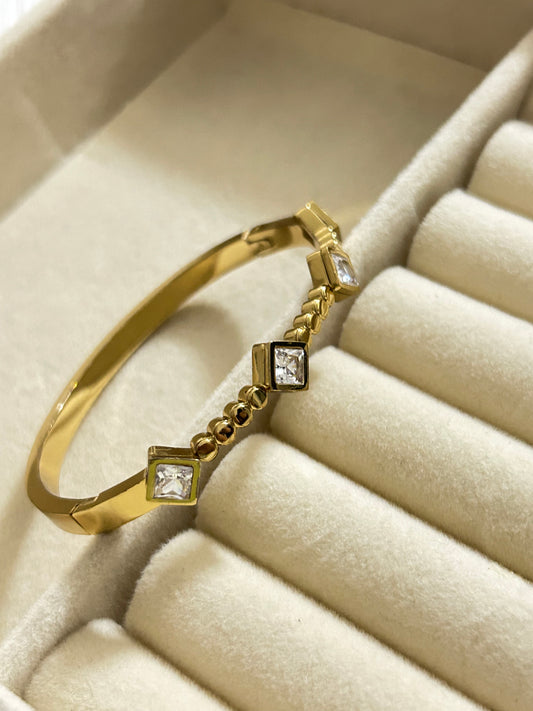 White Diamond Baby Bracelet(Thin Wrist)