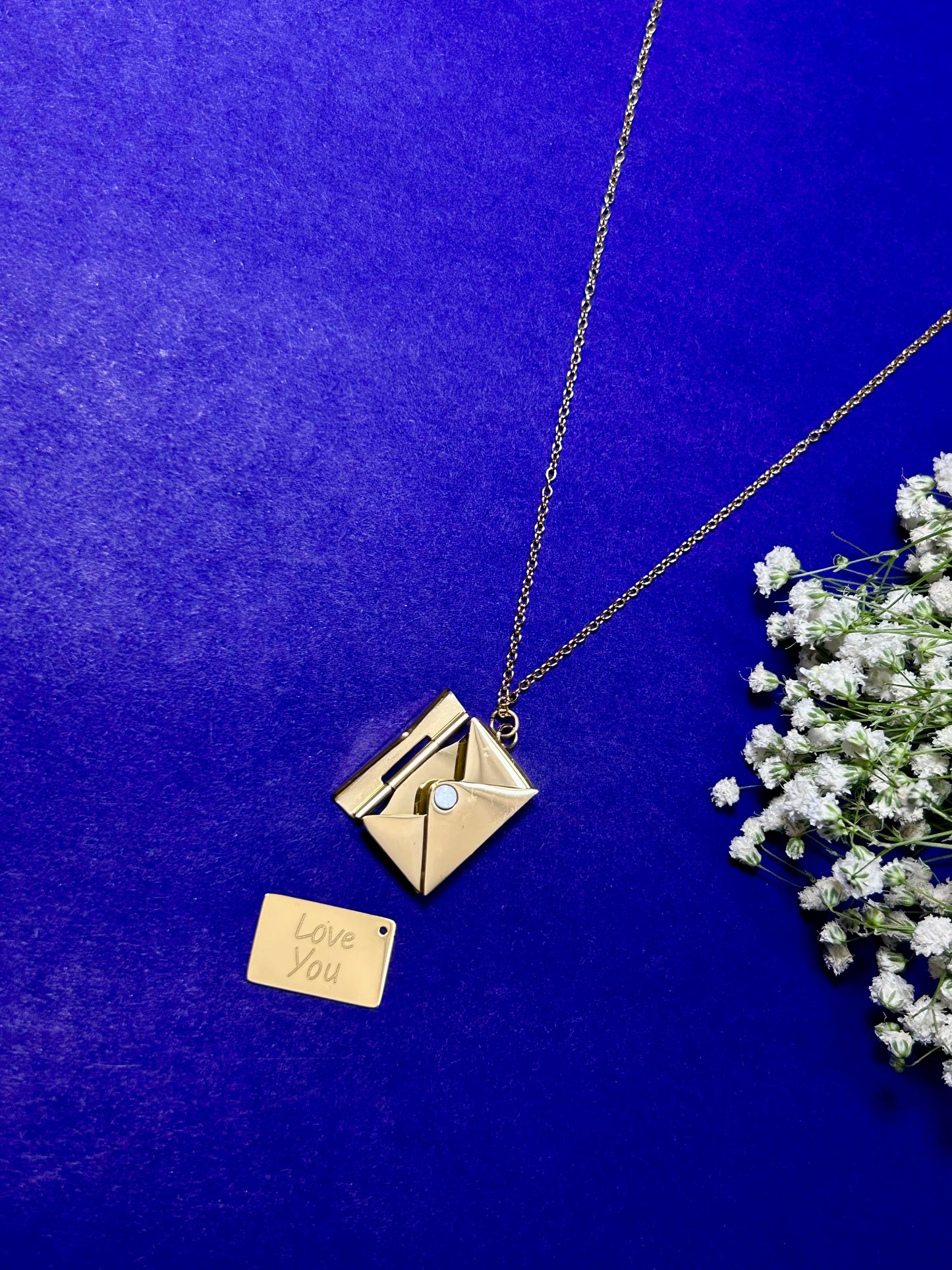 The Love Note Necklace