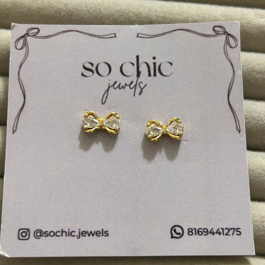 Small Bow Studs