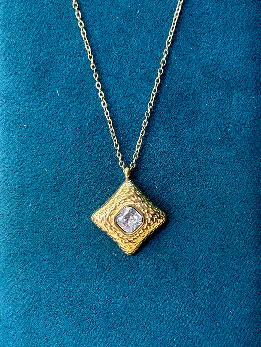 Golden Horizon Anti Tarnish Necklace