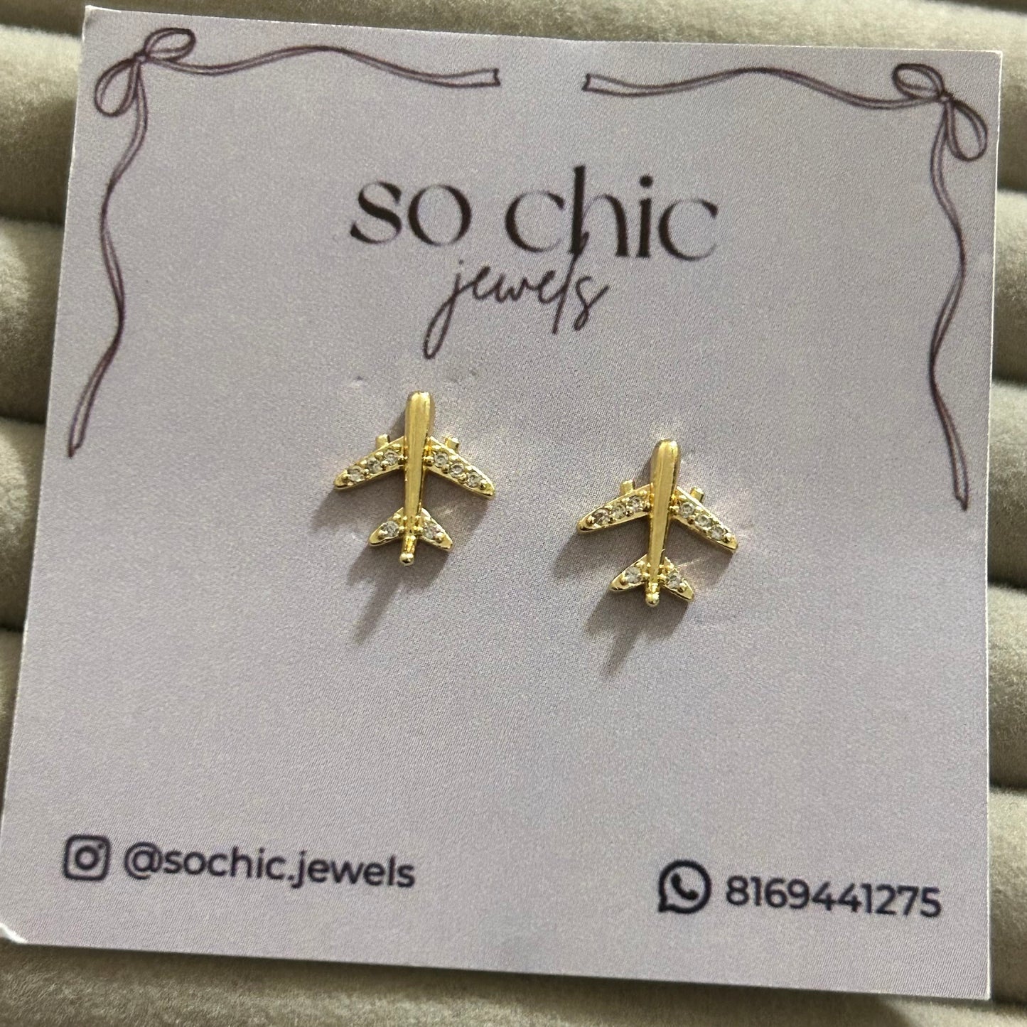 Plane Studs