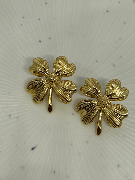 Golden Clover Studs
