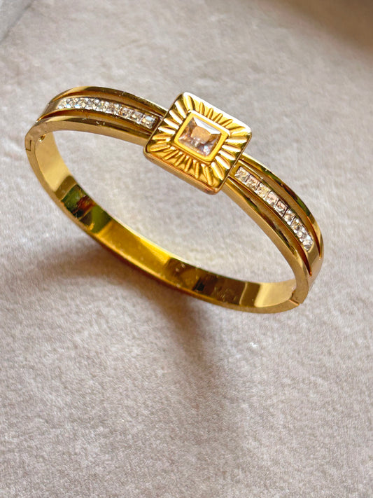 Square Diamonds Bracelet