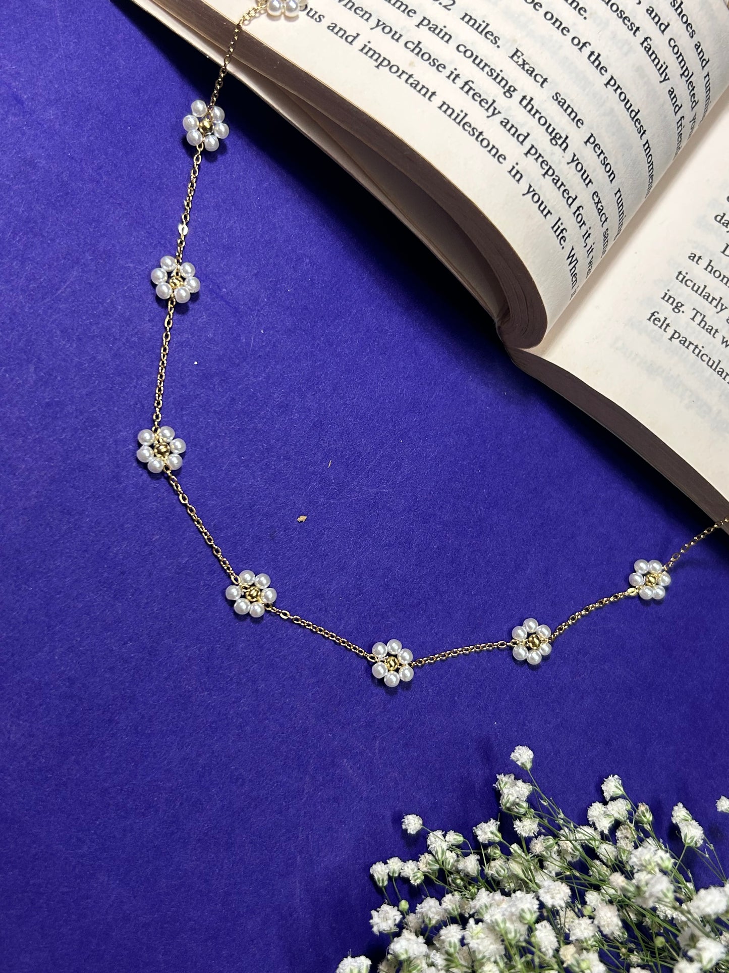 Daisy Necklace