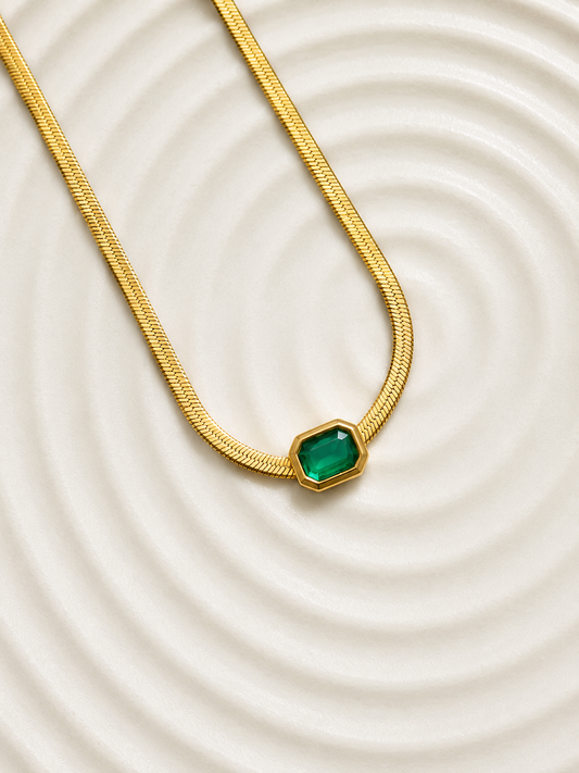 Green Snake Chain Necklace