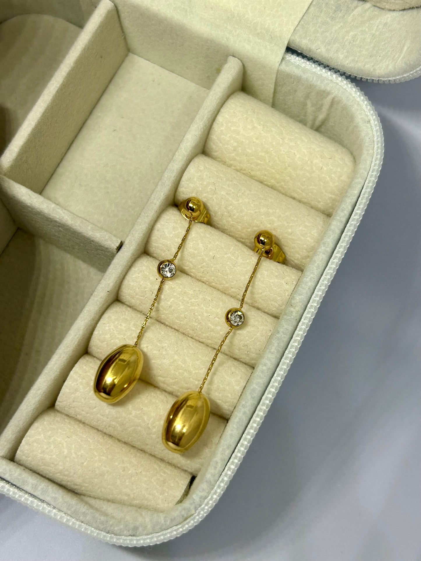 Golden Elegance Drop Earrings