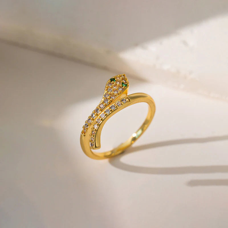 Snake Adjustable Ring with Green Diamond