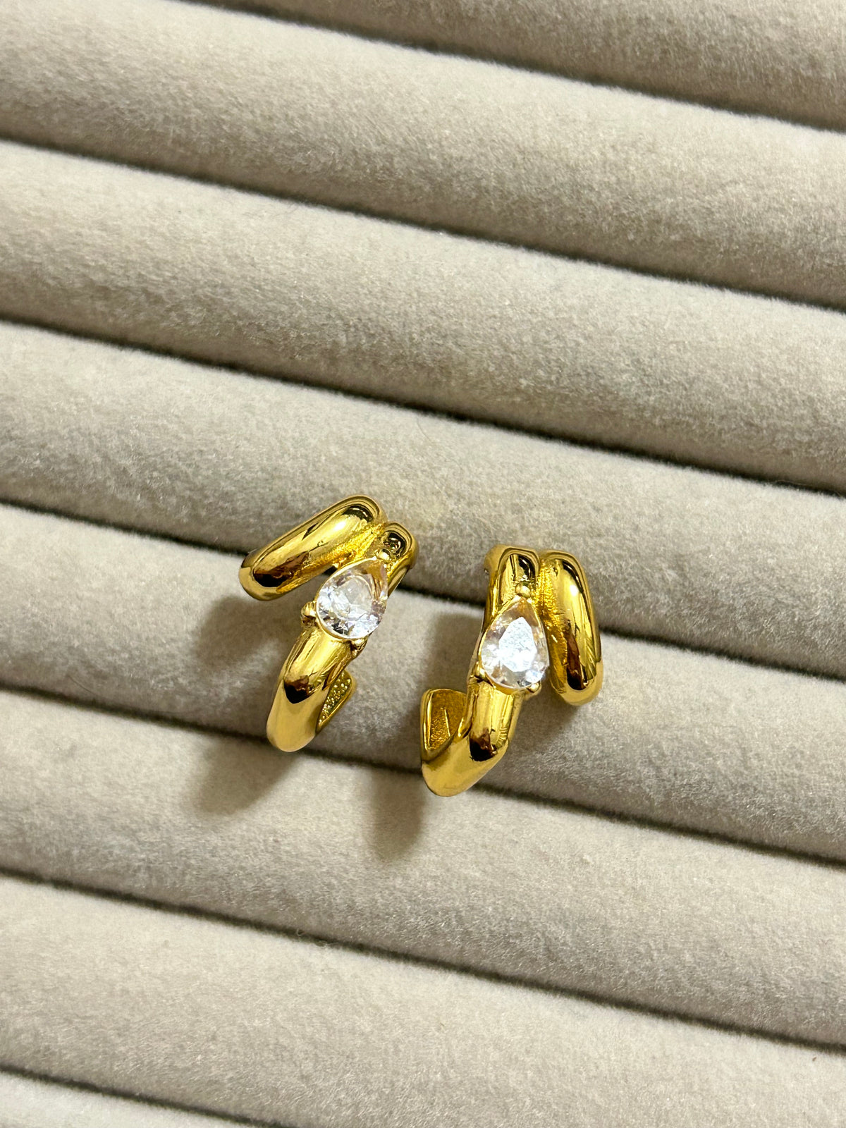 Crystal Twist Earring