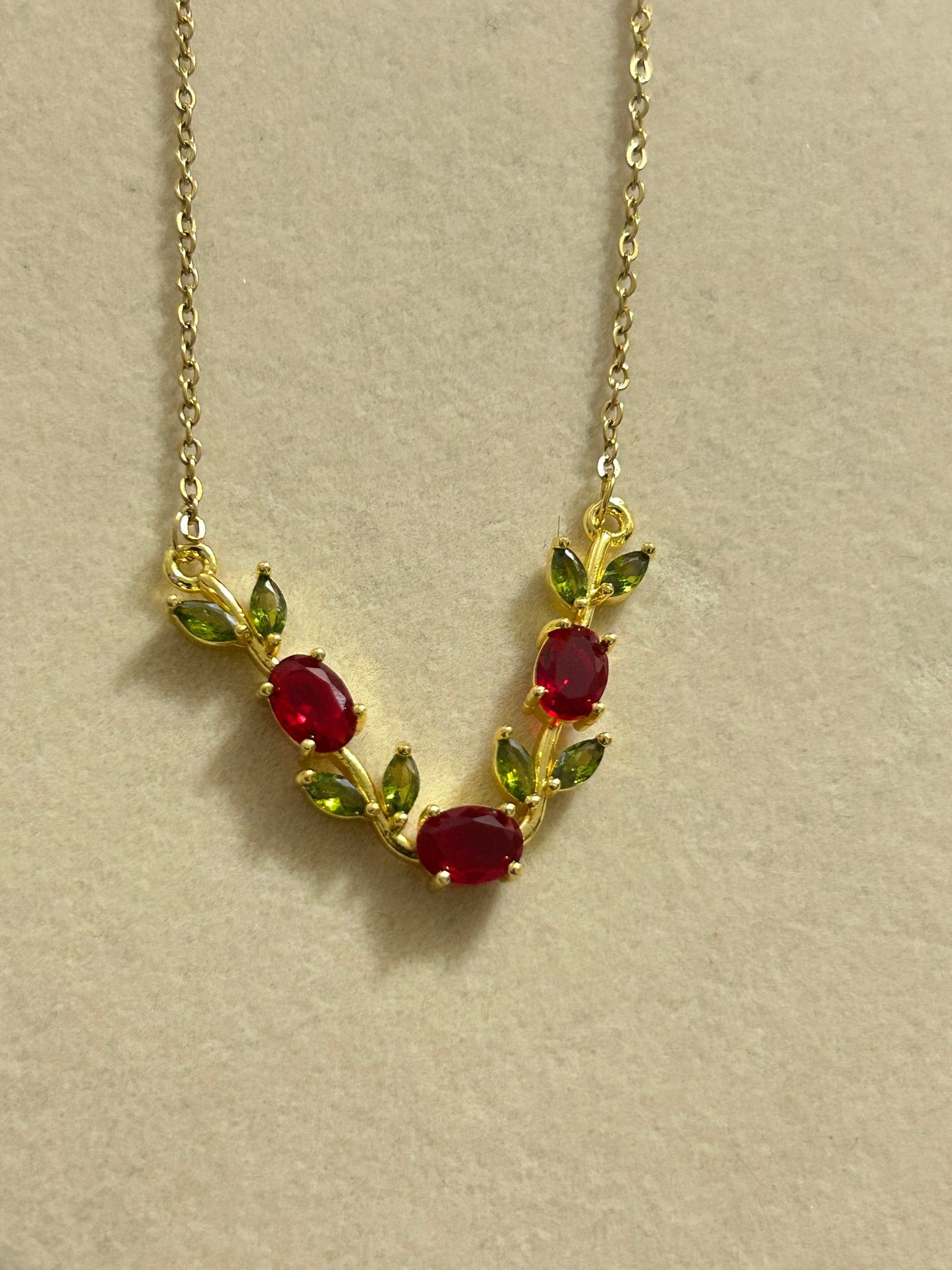 Red & Green Tulip Necklace