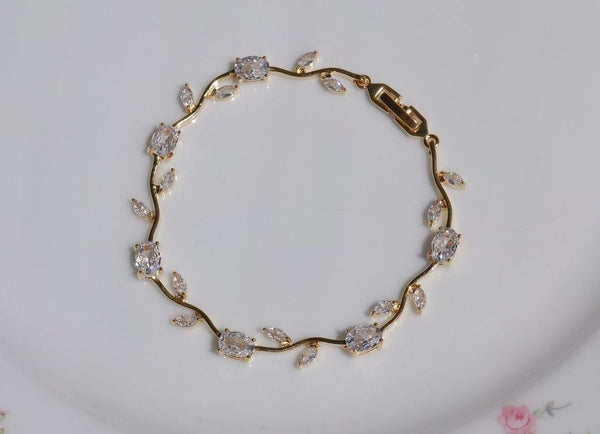 Crystal Tulip Bracelet