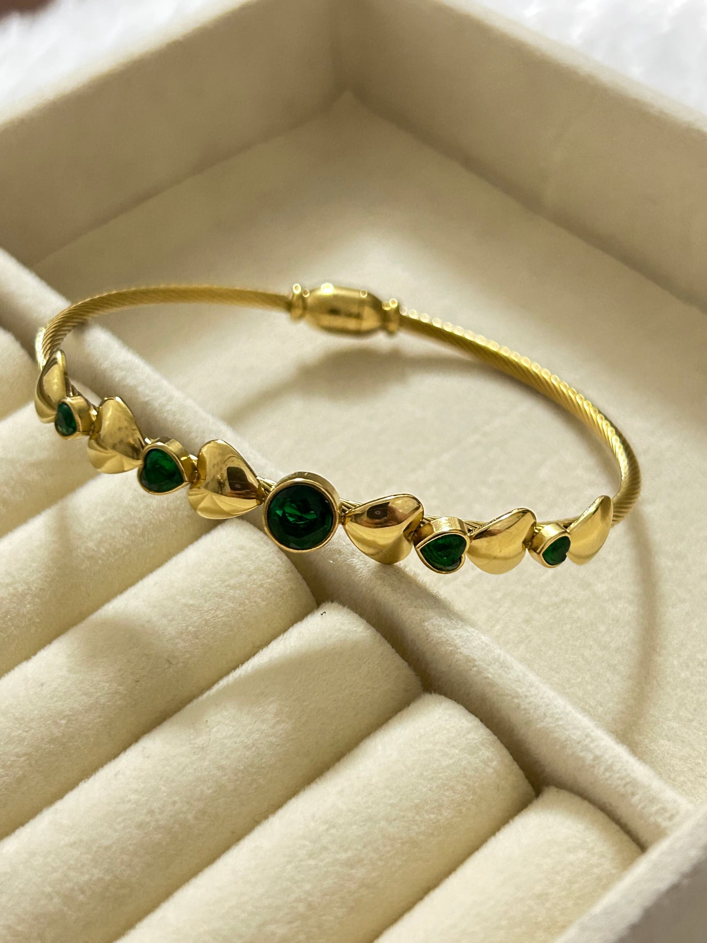 Green Hearts Bracelet