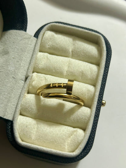 Nail Ring