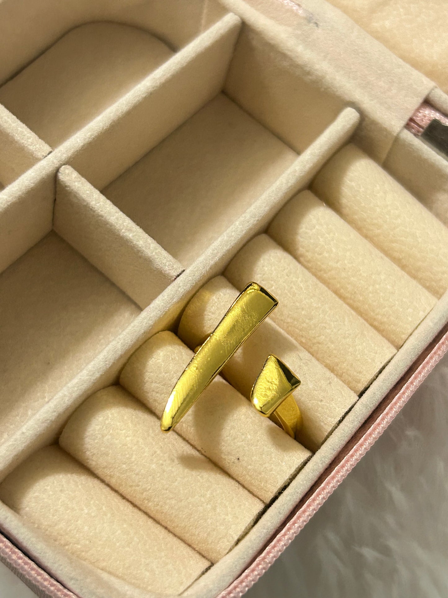 Statement Ring