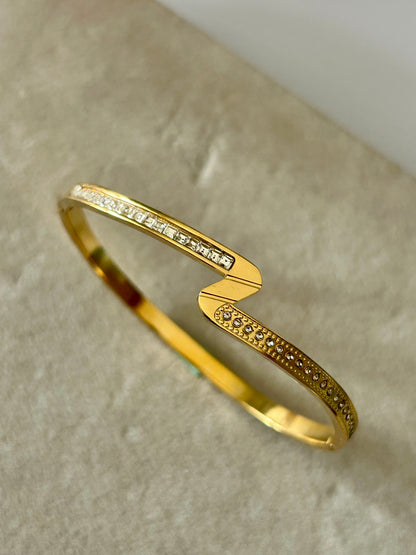 Diamonds Zigzag Bracelet