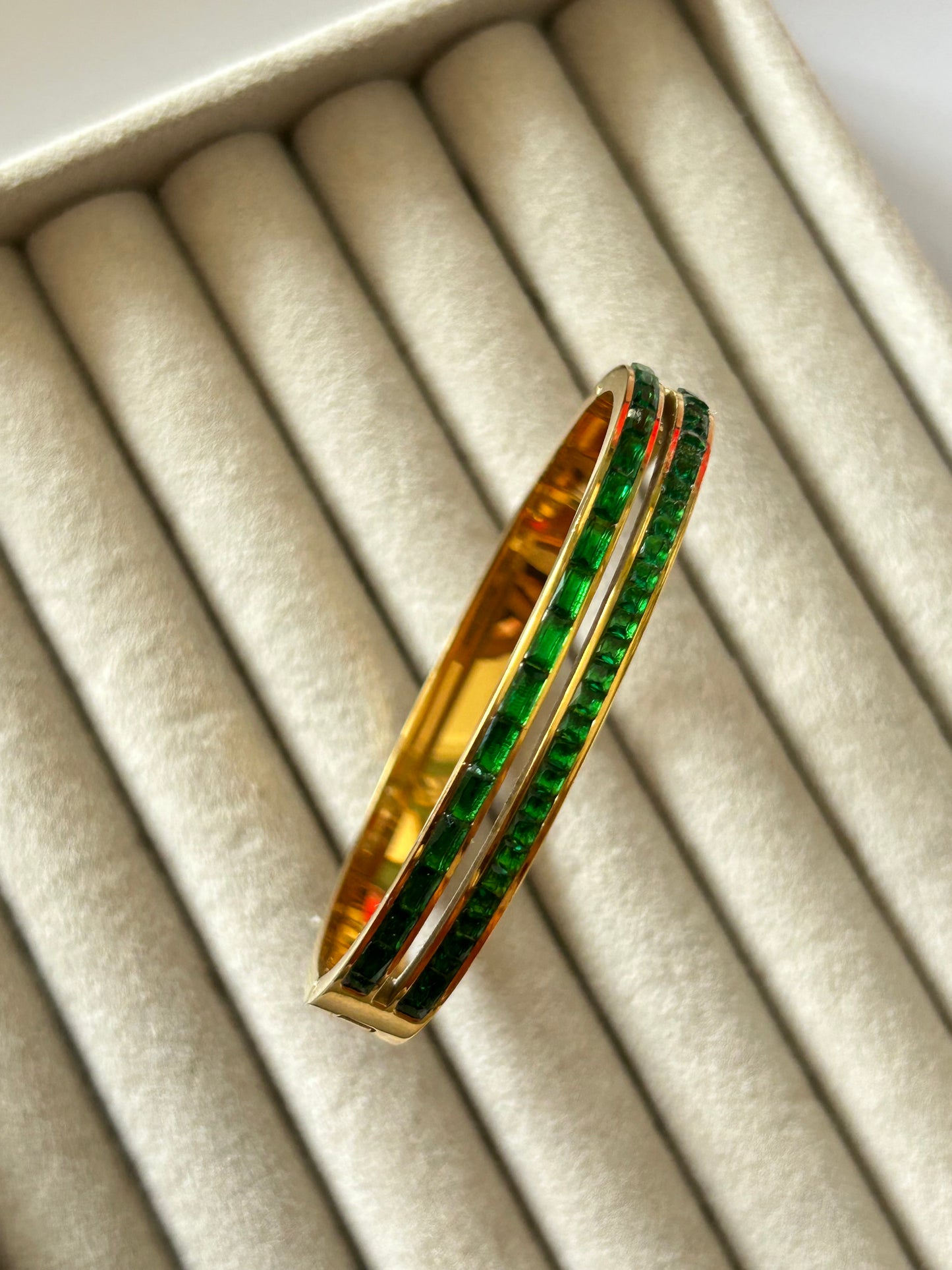 Green Stone Bracelet(Thin Wrist)