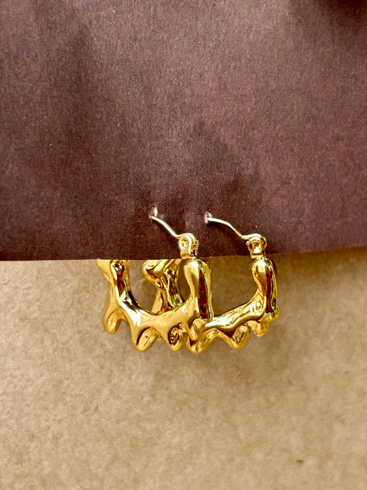 Anti Tarnish Molten Wave Hoops