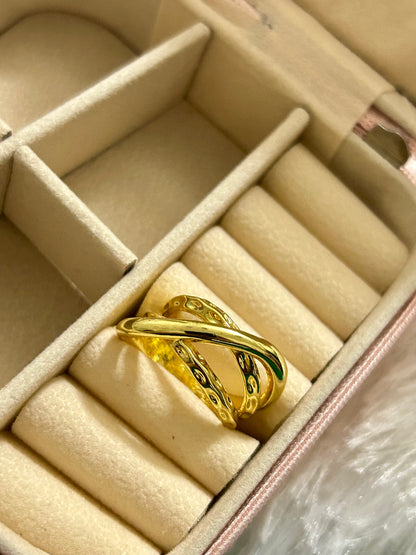 Statement Ring