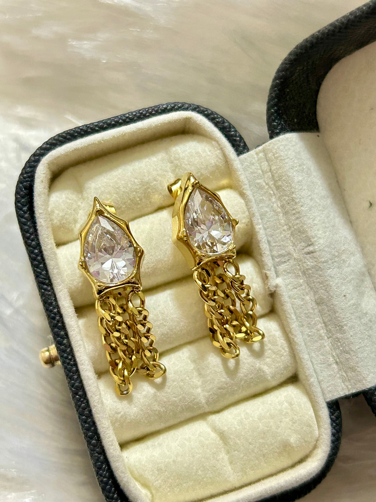 Diamond Chain Earring