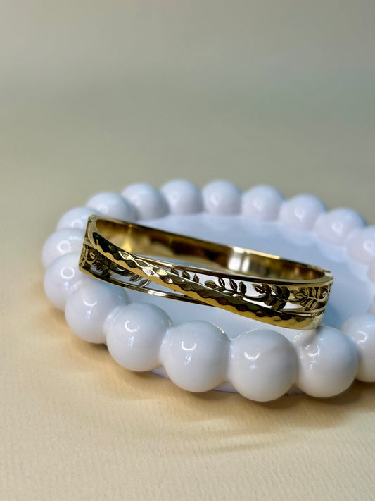 Golden Laurel Bangle