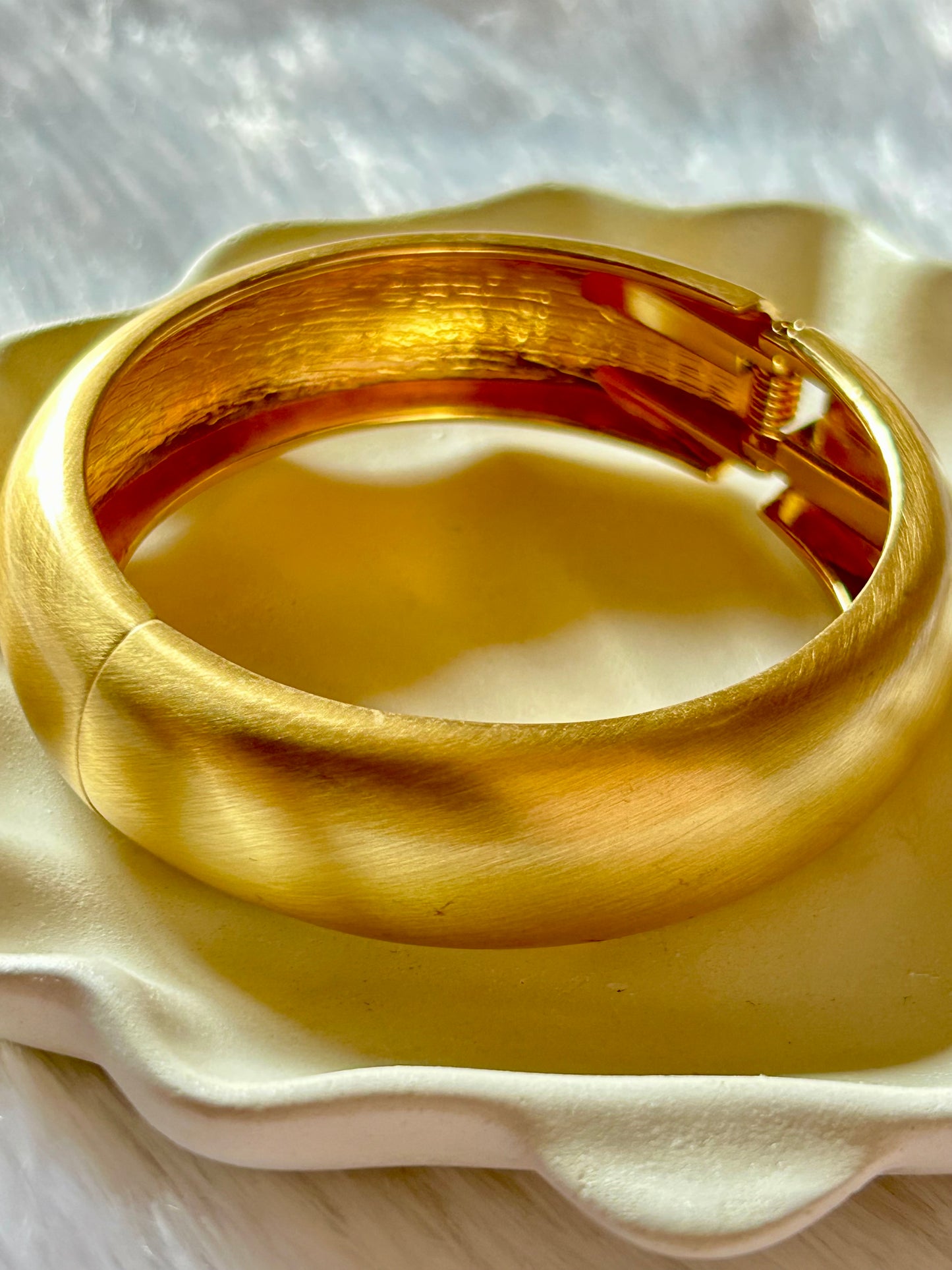 Round Cuff Bracelet