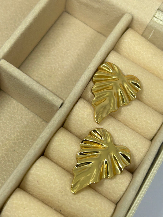 Heart Leaf Earrings